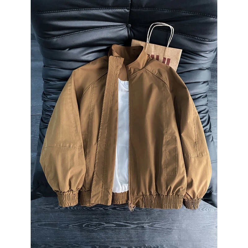 Trendy American retro workwear stand-up collar bomber jacket for men, autumn and winter, short loose-fitting versatile jacket for couples Trendy American retro workwear stand-up collar bomber jacket for men, autumn and winter, short loose-fitting versatile jacket for couples