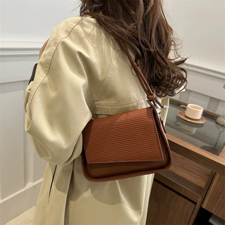 韩版复古质感腋下包包女2024冬季新款小众潮时尚大容量单肩斜挎包