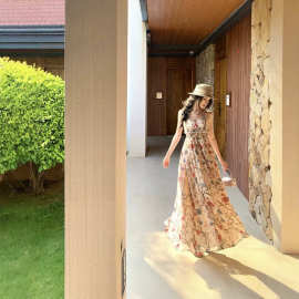 亚马逊外贸海岛风情碎花吊带连衣裙女夏季度假风露背超仙长裙