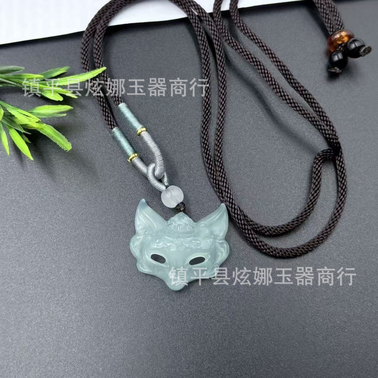 跨境天然玛瑙玉髓狐狸面罩项链国风美学狐狸蓝玉髓吊坠玉石饰品