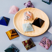 天然水晶原石打磨金字塔黑曜石粉水晶摆件客厅书房公司玄关原石摆