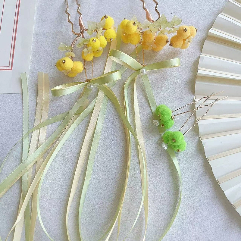 Hair accessory, red festive hairgrip