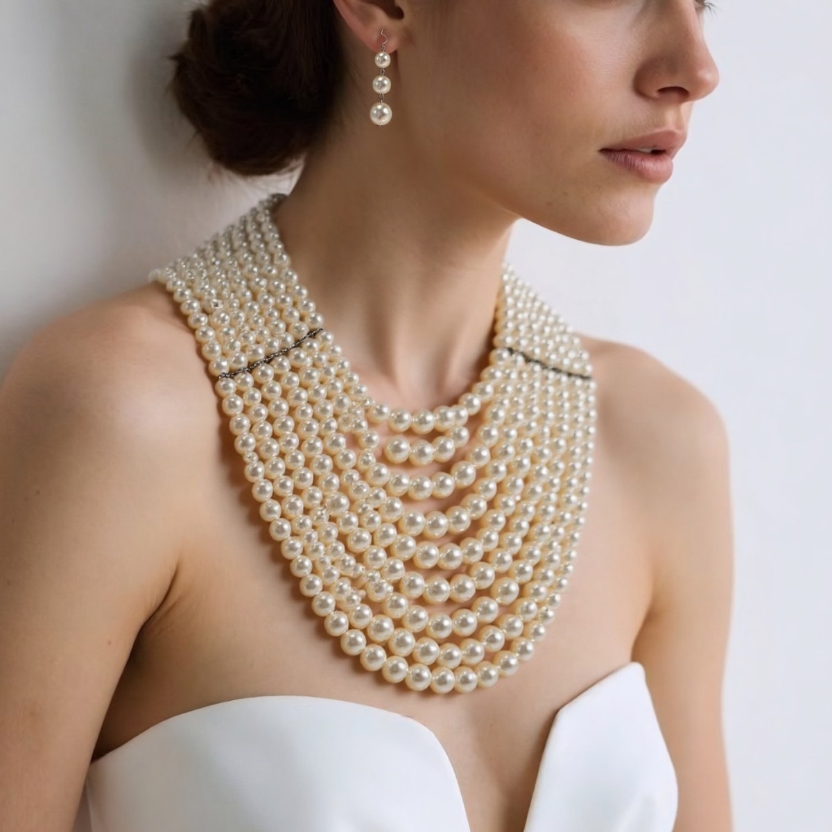 short necklace pearl