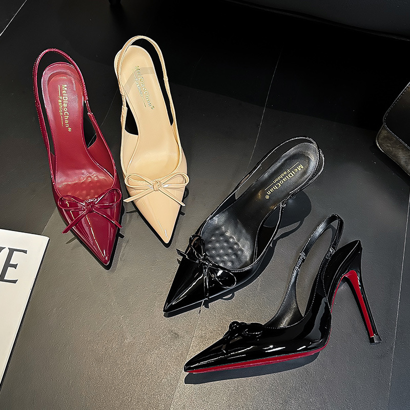 Elegant fashionable universal sexy sandals with bow heels…