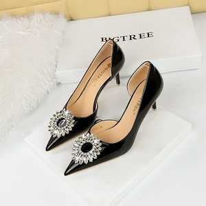 638-AK29 European and American Style Banquet Women's Shoes High Heels, Thin Heels, Shallow Notched Pointed Patent L