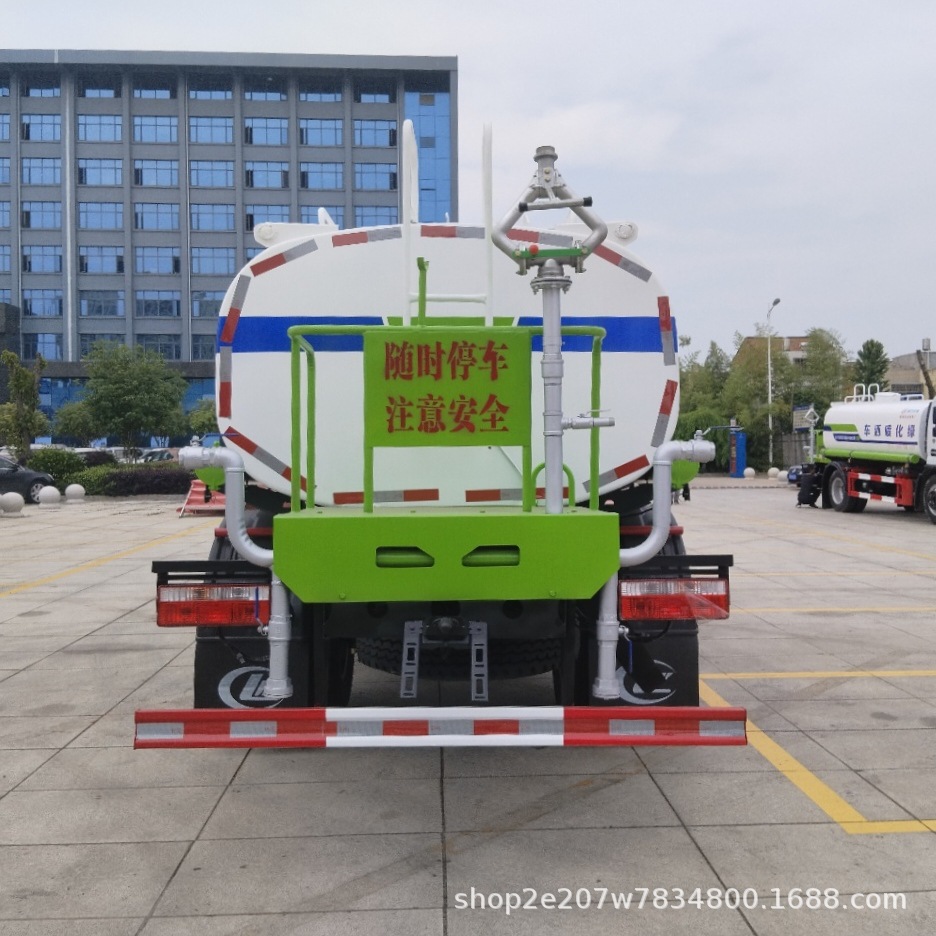 Sprinkler Truck Manufacturer Direct Supply: 10-Cubic-Meter Greenery Spraying and Mist Cannon Truck for Engineering and Municipal Use, Road Washing and Dust Suppression Truck