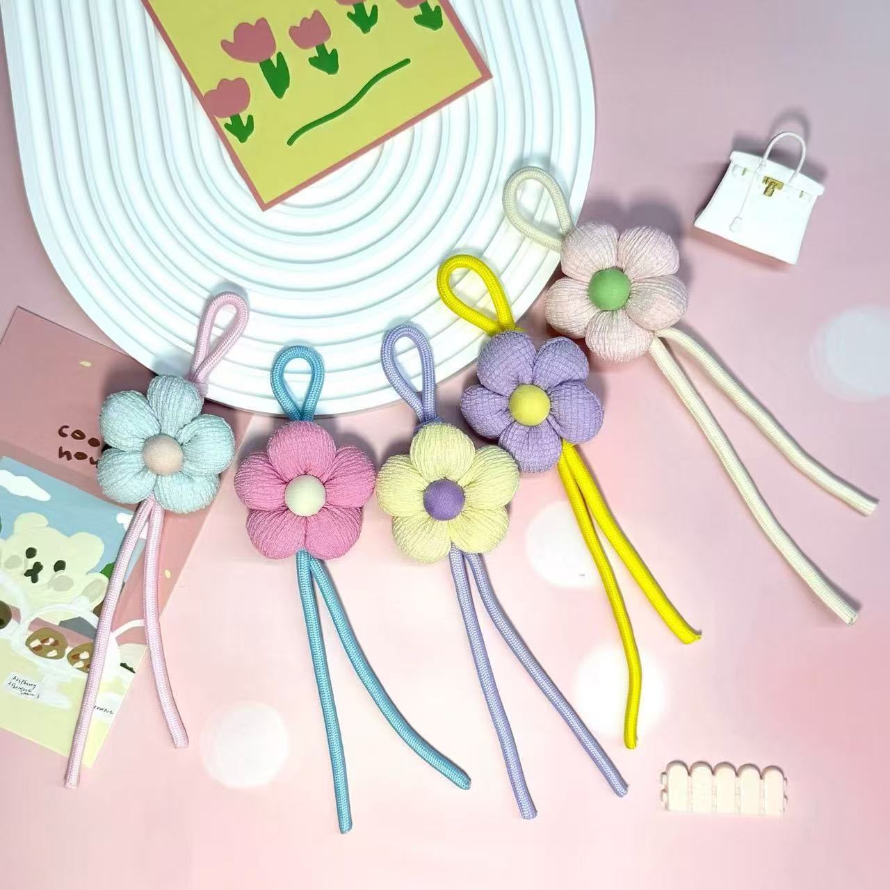 Hand-Woven New Sunflower Lanyard Keychain Pendant Flower Mobile Phone Lanyard Bag Jewelry Accessories Accessories