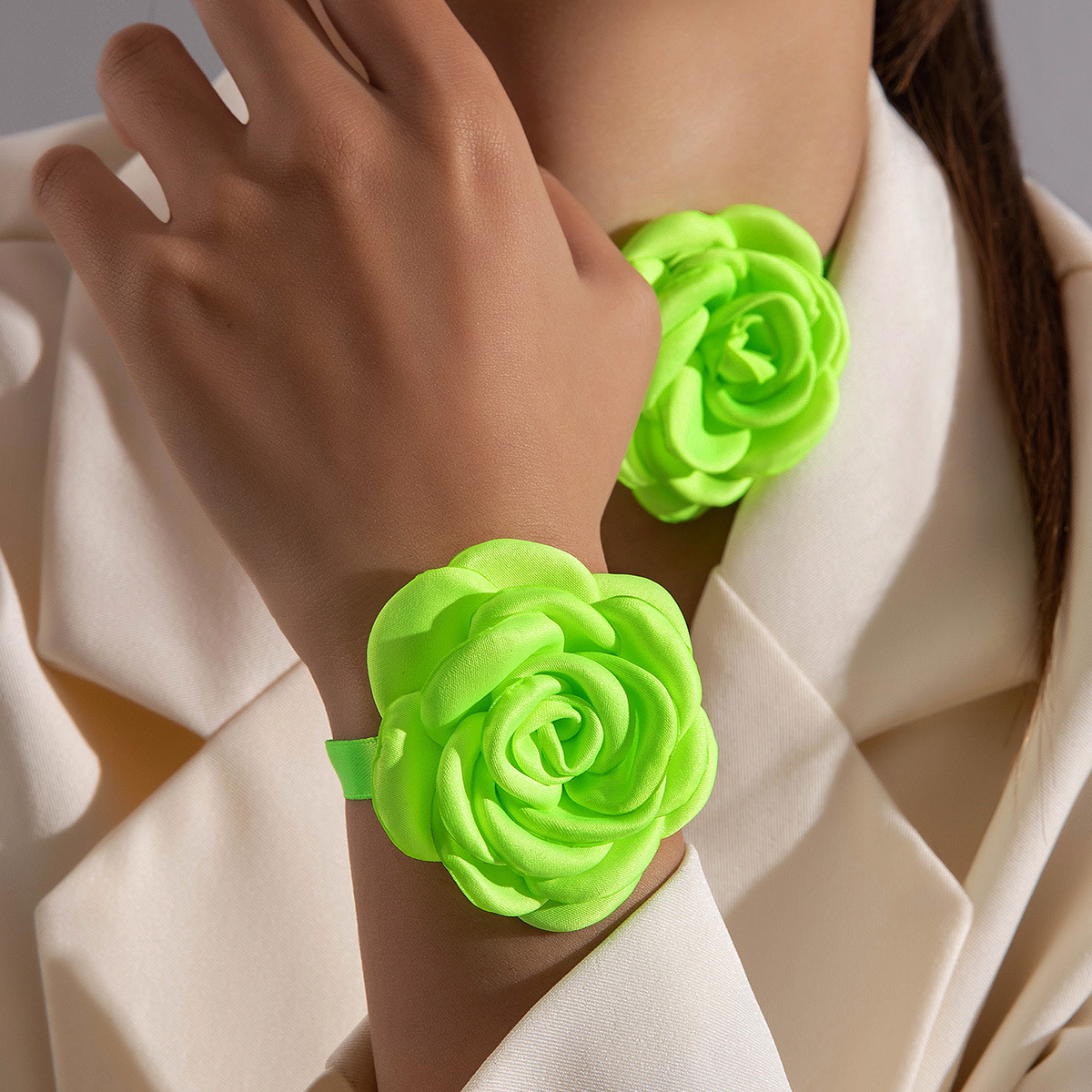 Fabric Flowers Necklace Elegant Three-dimensional Flowers