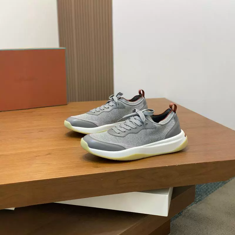 Мужские лёгкие, удобные и дышащие повседневные спортивные кроссовки европейского стиля 2025 года, трикотажные, из смесовой шерсти, низкие, на шнуровке.
