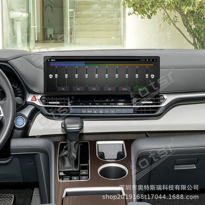 Sienna and Toyota Granvia: Central: DVD Navigation