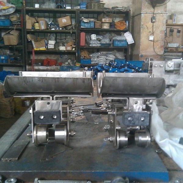 GHC-I工字钢电缆滑车，304不锈钢工字钢电缆滑车，双重工字钢