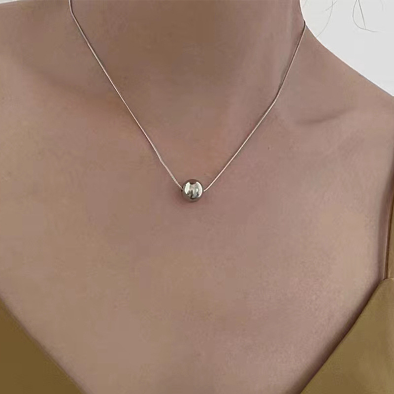 Goldene runde Perlenkette für Damen, leichte und luxuriöse Schlüsselbeinkette, trendiger, vielseitiger und eleganter Stil (Internet)_voghion.com