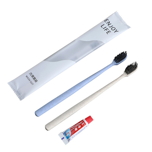 Hotel disposable toiletries toothbrush and toothpaste set hotel B&B home shower gel shampoo