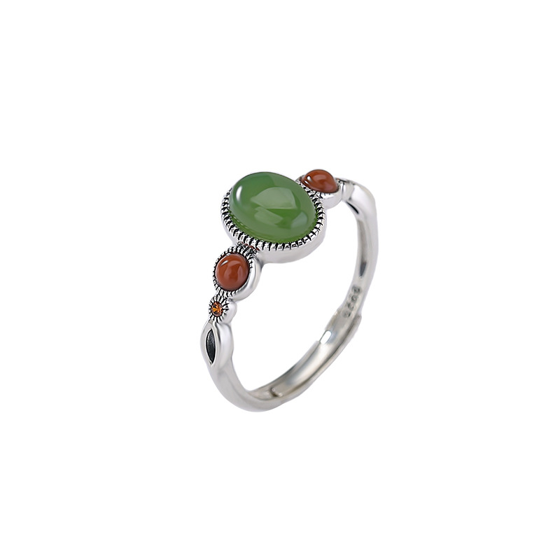Nhẫn nữ bạc S925 đính ngọc bích và mã não đỏ mặt trứng hình mắt mèo — Mặt trứng ngọc bích