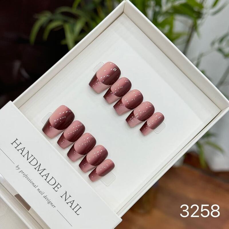 【純手作りのつけ爪29-32】ロングフレンチキャットアイパッチ付け爪、取り外し可能なネイルアートコレクション|undefined