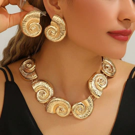 耳环;耳钉;首饰套装