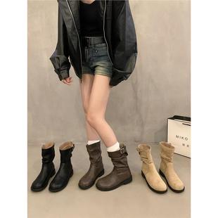 �͹ŵ͸�����ɫ�Ѷ��R��ѥŮЬ2025������ɫ���ݷ�ʽС��ѥ��