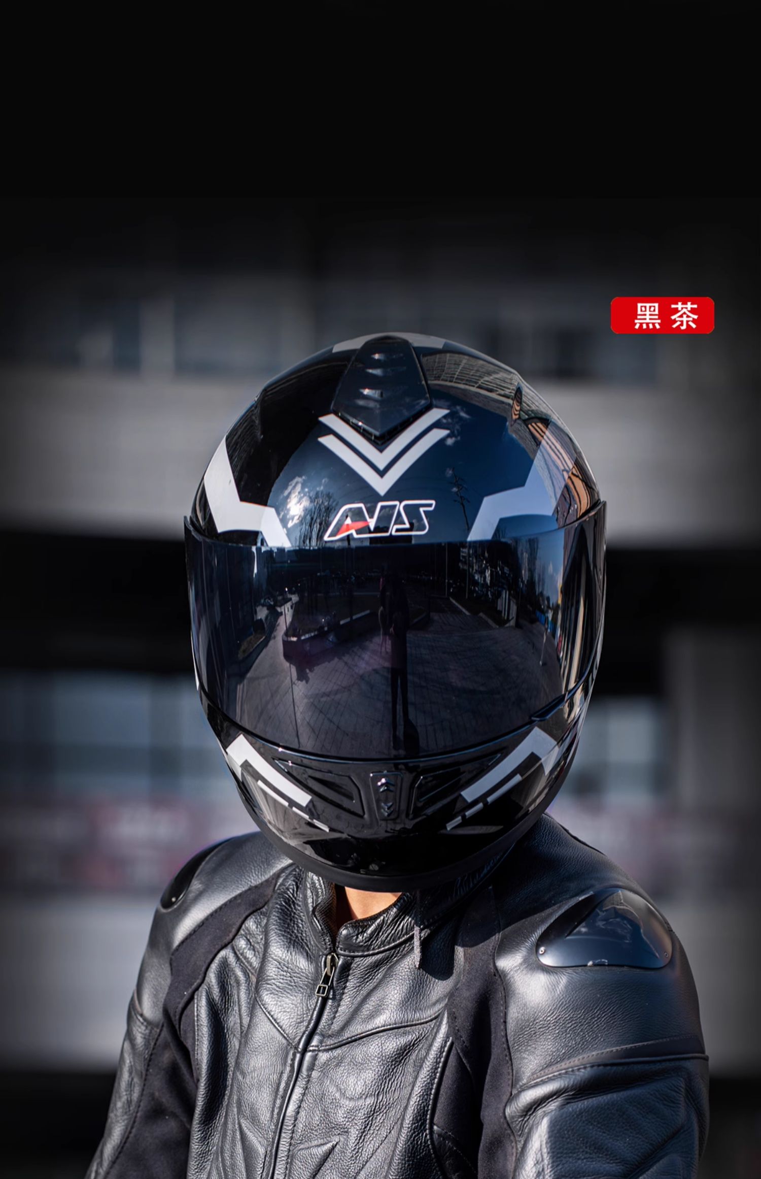 Motorcycle Helmet Full Face Winter Motorbike Helmet with Bluetooth