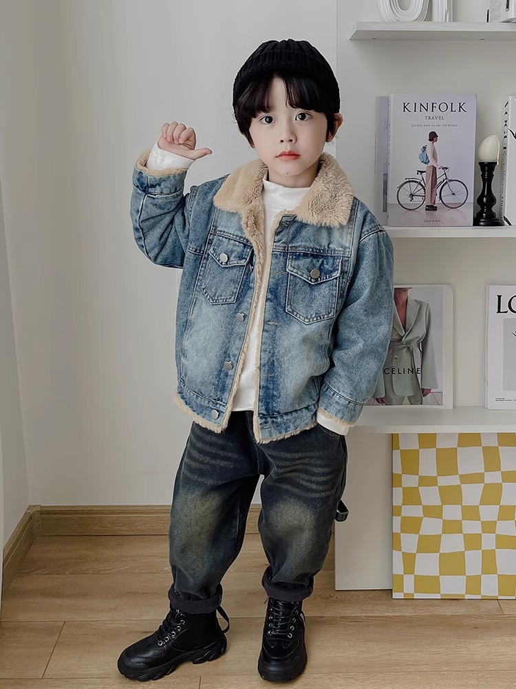 Niños chaqueta de vaqueros niños otoño y invierno ropa de terciopelo 2025 nuevo bebé invierno engrosado ropa de invierno para niños