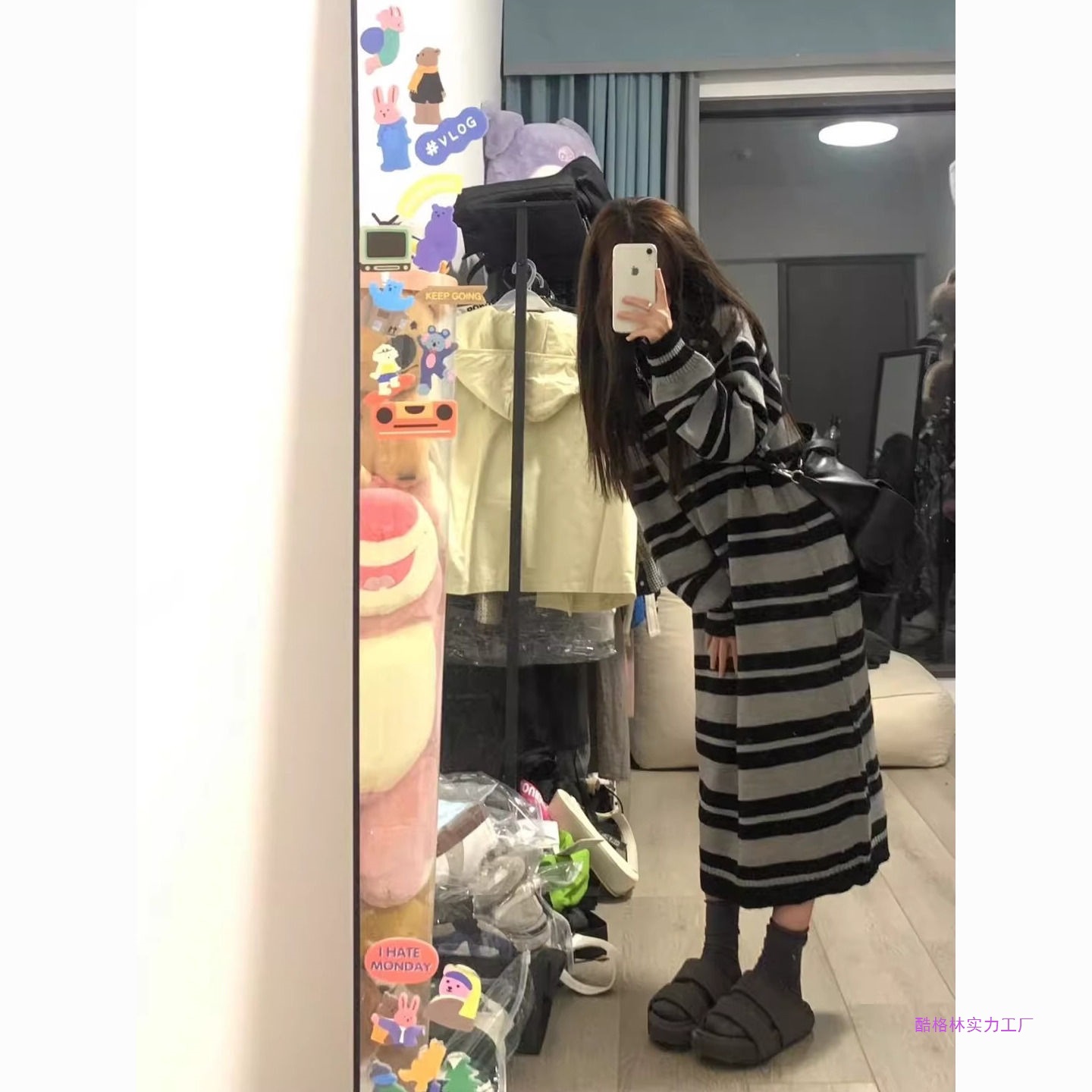 秋季慵懒风针织条纹毛衣连衣裙2025新款女装宽松法式复古气质长裙