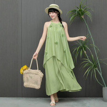 2025早春新款温柔风白色连衣裙度假仙女蕾丝刺绣背心无袖长裙