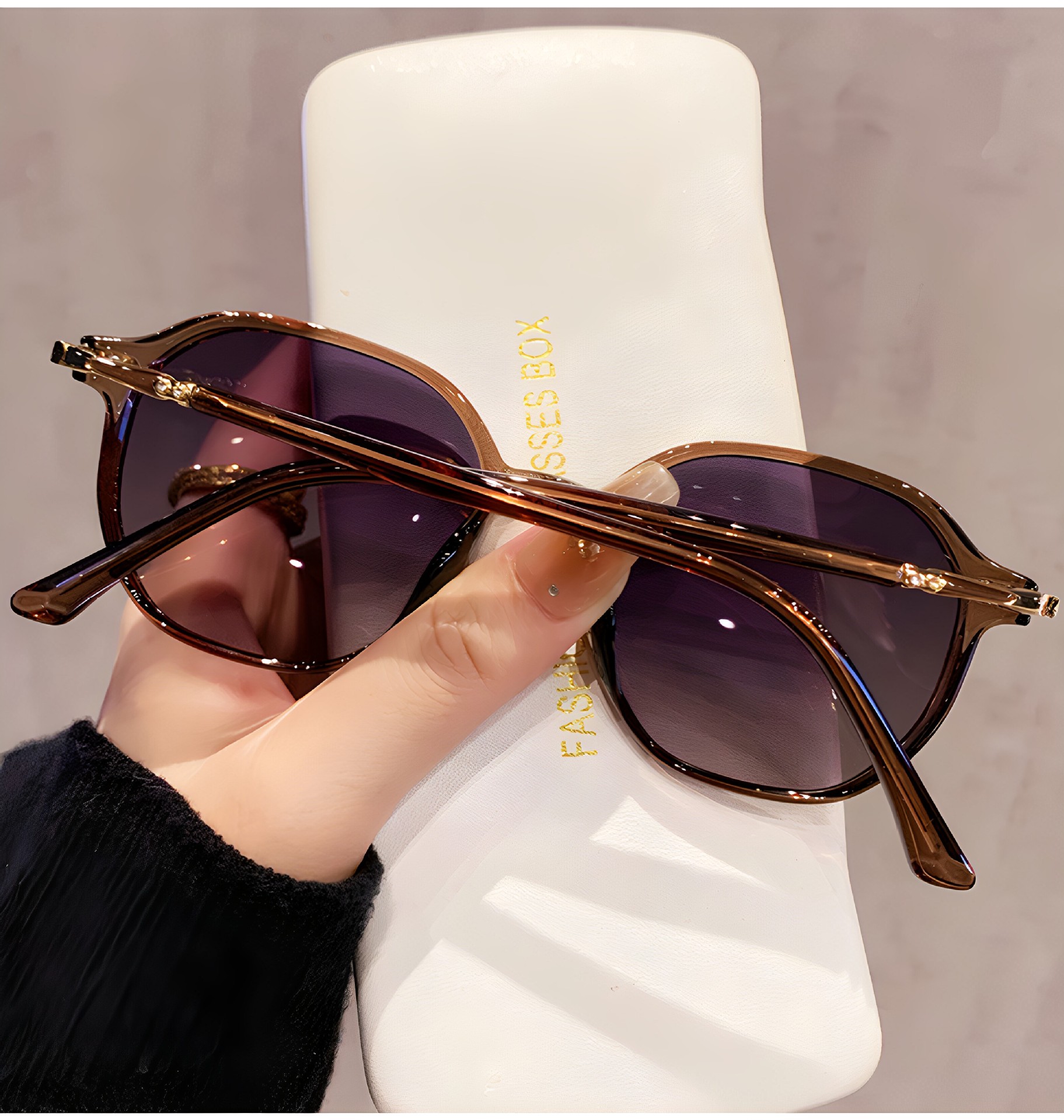 Women's Large Frame Sunglasses For Small Face Look Uv Protection_voghion.com