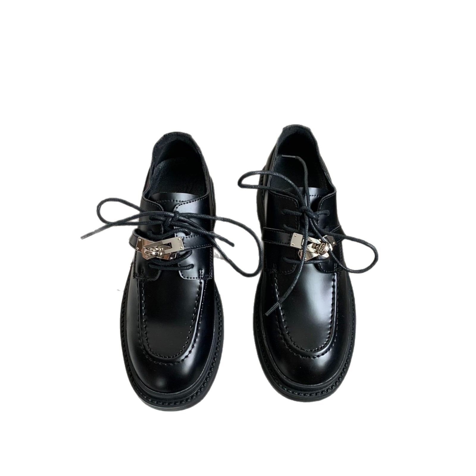 2025 primavera nuevo estilo británico mocasines con cerradura pequeña suela gruesa tacón grueso con cordones Oxford zapatos de cuero pequeños para mujer