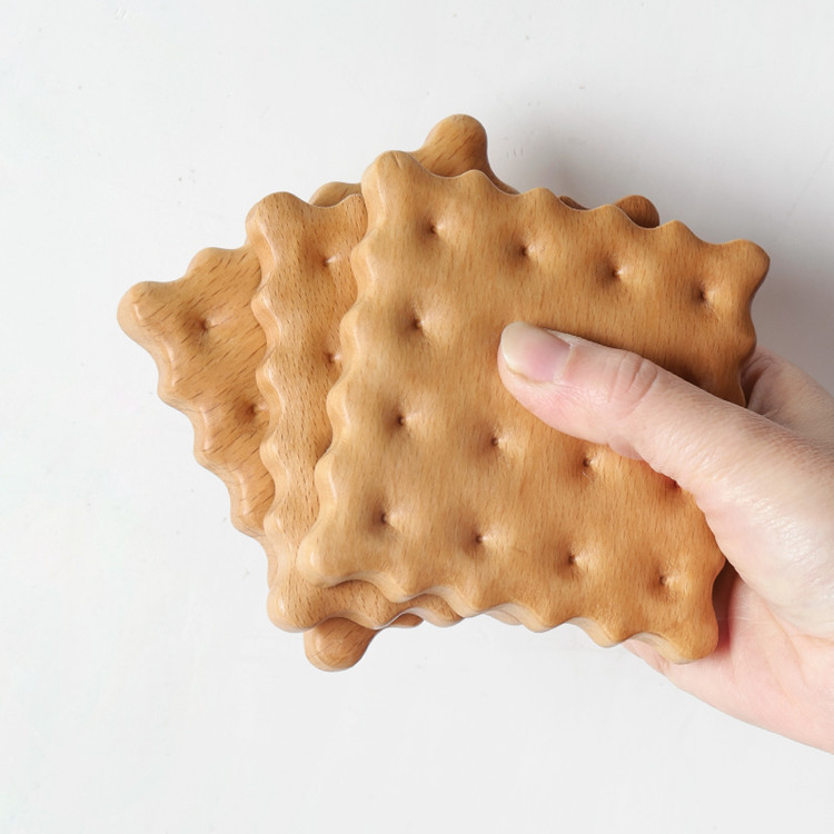 Almohadilla de aislamiento simple almohadilla de madera forma de dibujos animados taza de café pad ins Estilo negro nogal galleta montaña