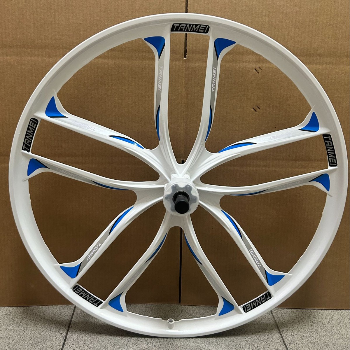 Juego de ruedas integradas de aleación de magnesio para bicicleta de 20/24/26 pulgadas con rodamiento, freno de disco de montaña y buje giratorio integrado