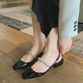 女式时装单鞋;女式皮靴;乐福鞋