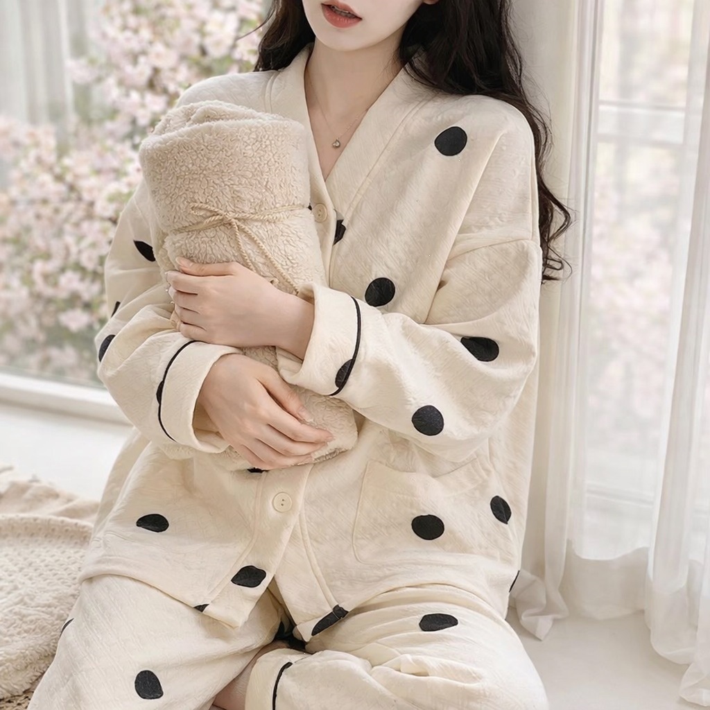 Japón lindos Jade Gui perro aire algodón otoño invierno abrigo pijamas damas engrosadas algodón de manga larga conjunto de ropa para el hogar