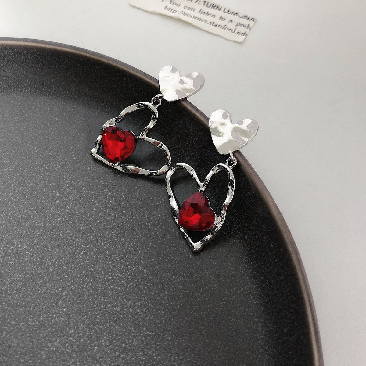 Fashion Heart Shape Titanium Steel Inlay Zircon Drop Earrings 1 Pair