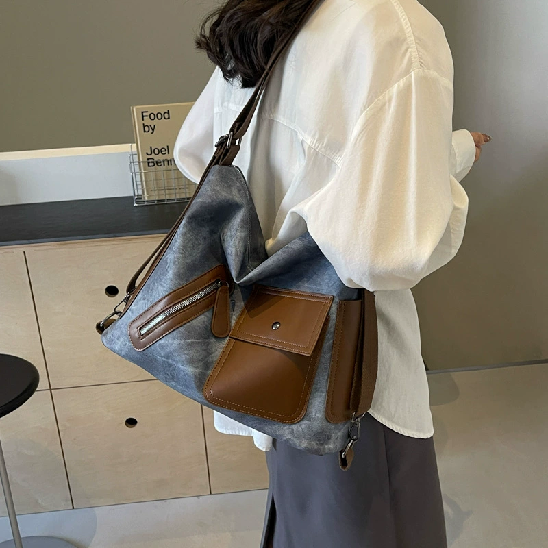 Shoulder bag, one-shoulder bag, capacious backpack, Korean style