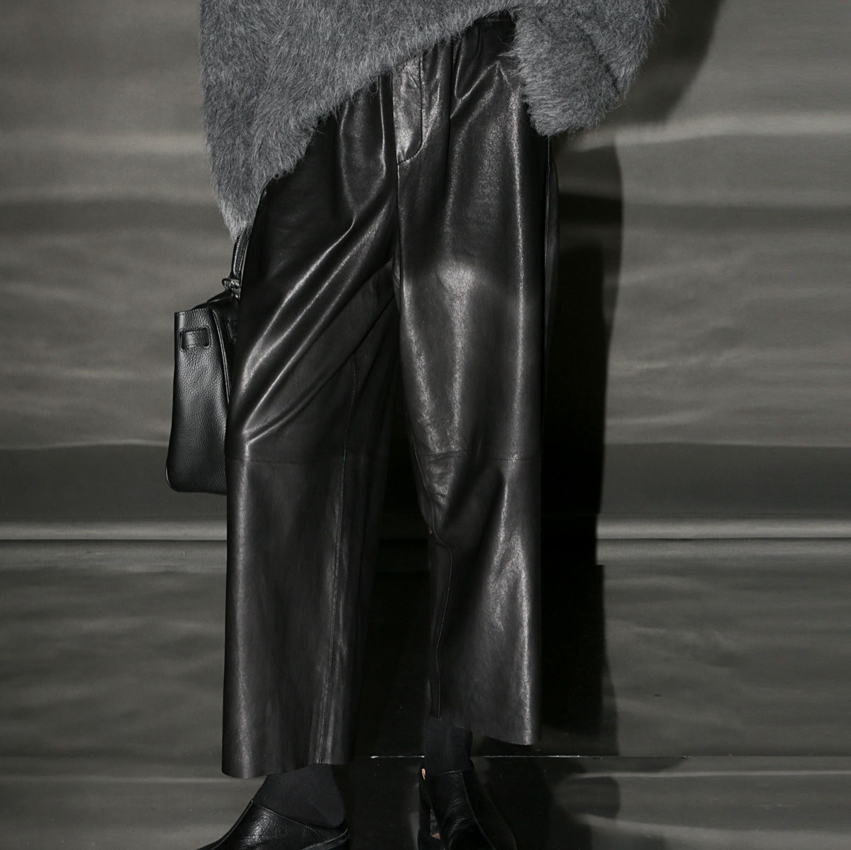 真皮皮裤HN3661-2全植鞣羊皮阔腿松紧腰舒适宽松原宿九分休闲裤女