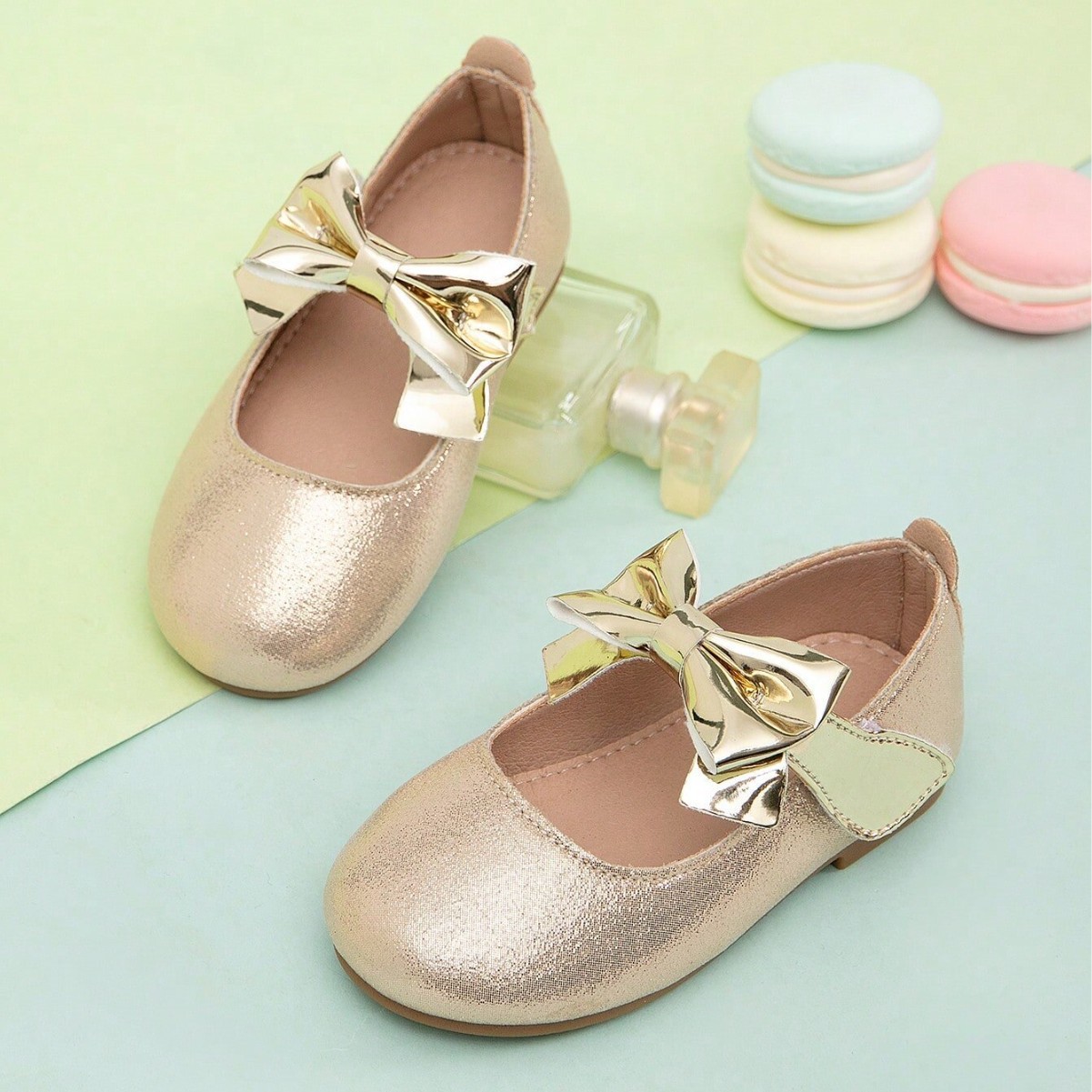 Cross-Border Export Girls Princess Style Fashionable and Cute Round Toe Mirror Bow Decorated Velcro Soft Bottom Baby Shoes