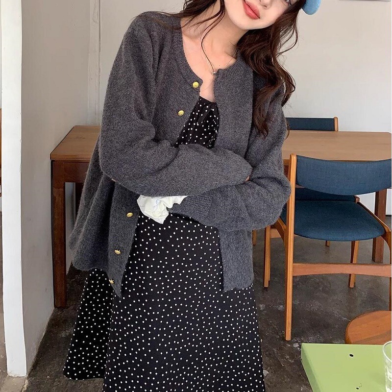 复古金扣开衫女秋冬针织衫纯色圆领长袖毛衣女装针织外套现货批发|undefined