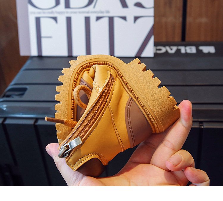 Barnens små gula stövlar 2023 höstnya pojkar engelska martinstövlar flickor korta stövlar enkla stövlar mellanstora_voghion.com