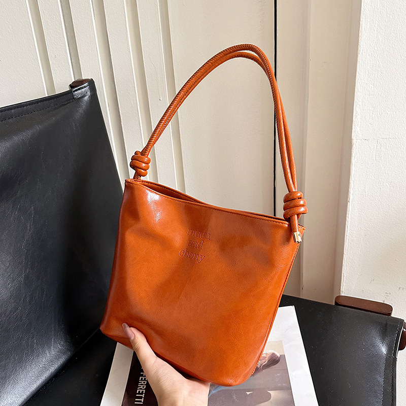South Korea Niche Portable Granny Bag Women's Summer 2024 New Fashionable silver Underarm Bag All-match Shoulder Bag