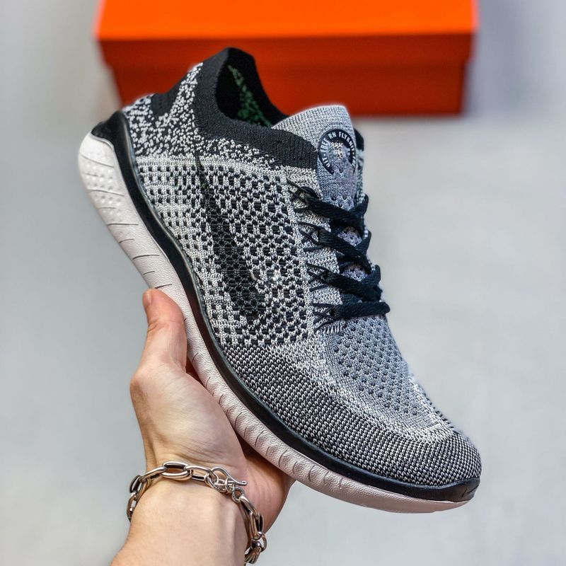 ピュアオリジナル フリー 4.0 ベアフット 5.0 軽量ランニングシューズ 夏用 弾性ニットメッシュ 通気性 スポーツ ジョギングシューズ 男女兼用|undefined