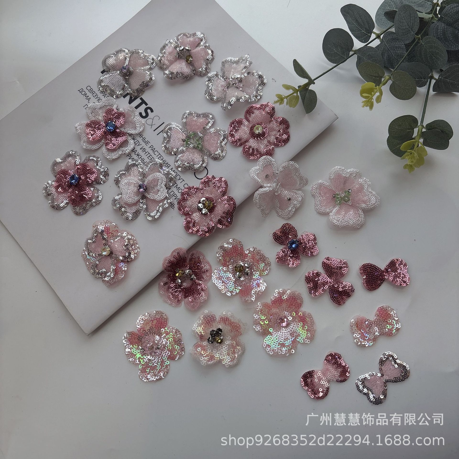 新款潮女小众设计感高级复古山茶花配件饰品花瓣配饰服装胸饰