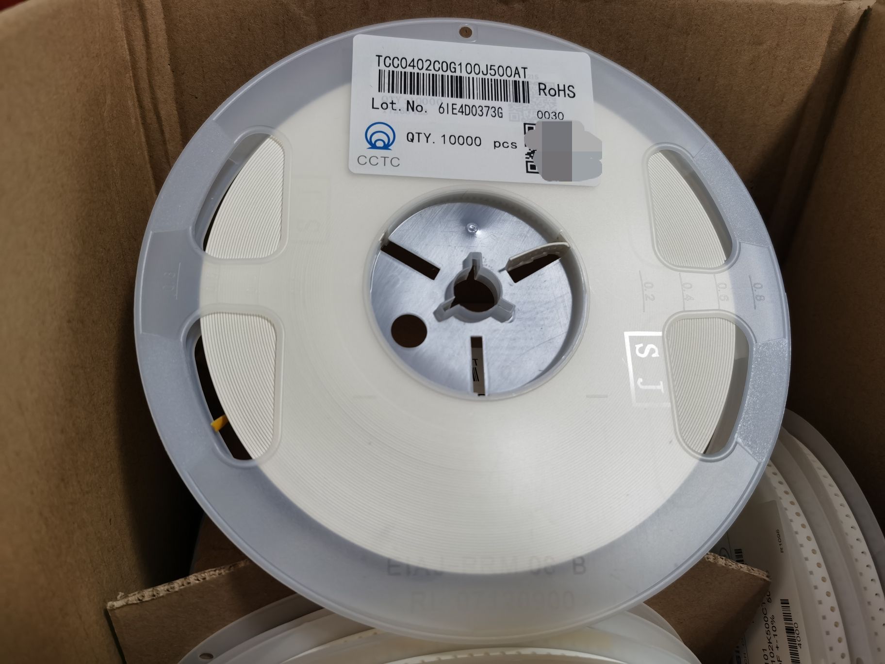 贴片电容 0402 10P 50V NPO 10PF 精度5% 100J 10000只整盘