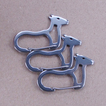 十二生肖汽车钥匙扣动物挂件不锈钢钥匙链挂饰男士本命年羊登山扣
