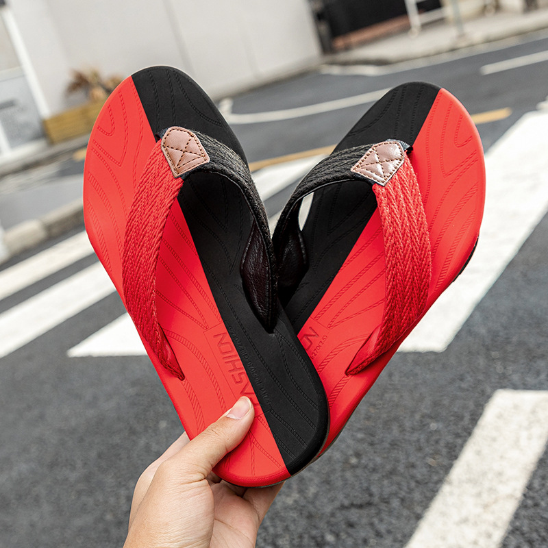 男士拖鞋人字拖男夏室外潮個性時尚軟底外穿情侶沙灘夾拖涼拖大碼