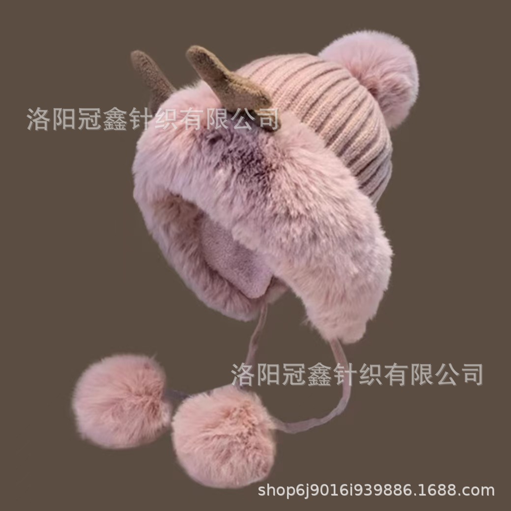 秋冬の韓国版のかわいい鹿の角の毛の帽子の子供の耳の毛の帽子のクリスマスは厚い東北の雷鋒の帽子の自転車の帽子に乗ります。