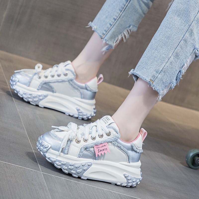 Internet Celebrity Daddy Shoes for Women Showing Small Feet, 2025 Spring New Thick-Soled Sports Running Shoes, Height-Increasing Shoes for Small People