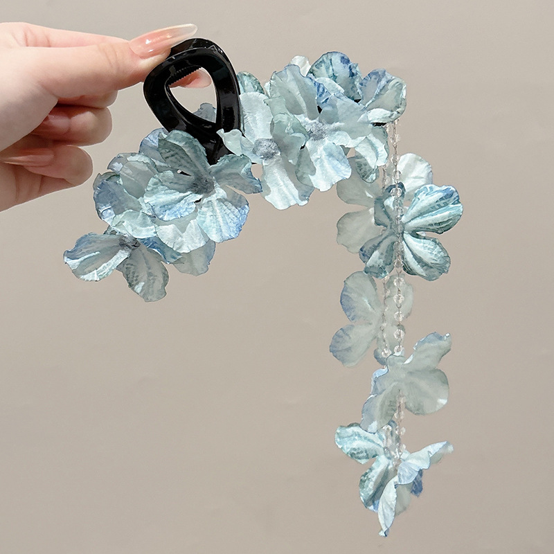 Caro con rosa roja clip de agarre para mujeres 2025 nuevo toque de cabeza de flores de super hadas explosión clip de tiburón