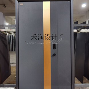 ���p�o��߅��ˇ�׽�ɫ�����T�X��ĸ�TС�^��������T