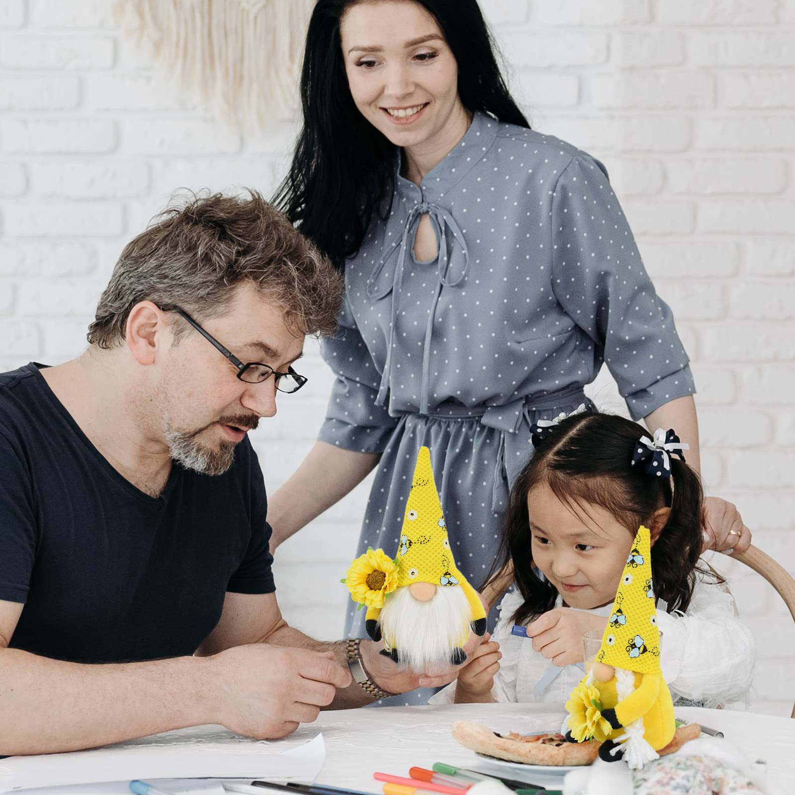 Amazon Bee Festival muñeca sin rostro enano lindo viejo girasol muñeca ventana decoración Decoración