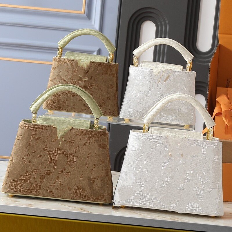2025 Lv New Model Capucines Mini Bag Chain Crossbody Bag High-End Handbag Shoulder Bag Small Square Bag 2025 Lv New Model Capucines Mini Bag Chain Crossbody Bag High-End Handbag Shoulder Bag Small Square Bag