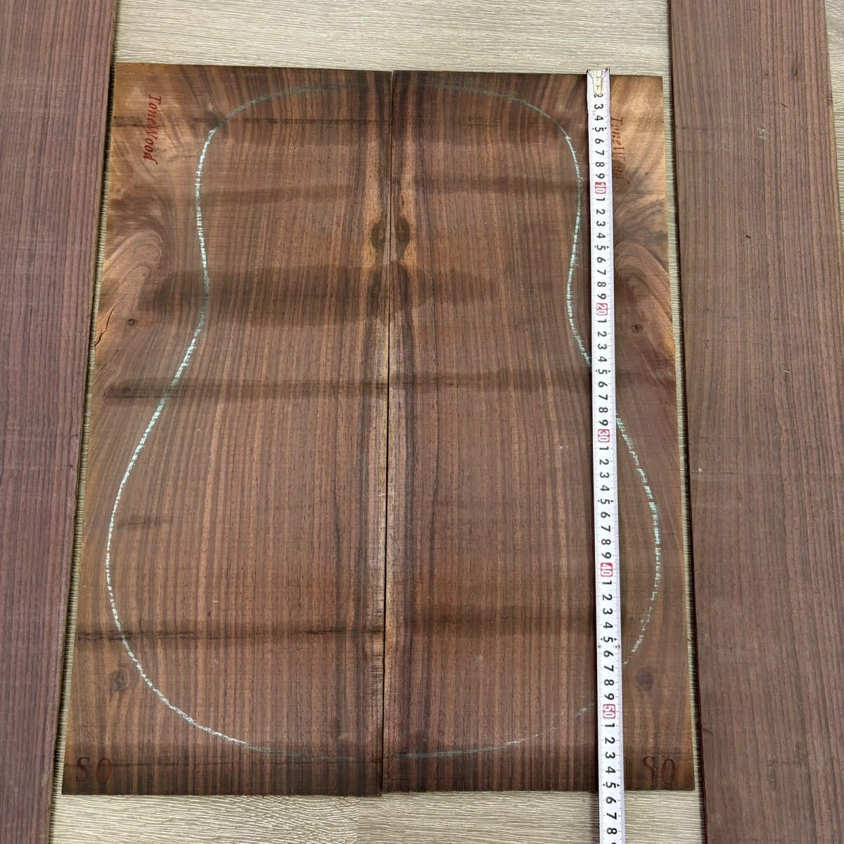 Guitarra de 41 pulgadas placa inferior de madera de rosa india con placa lateral de material antiguo, instrumentos musicales hechos a mano reemplazados por curvas de arena